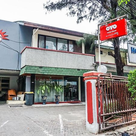 Oyo 108 Hotel Surya Jacarta Exterior foto